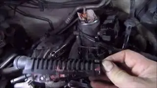 Volkswagen (POLO) replacement of crankcase heater.
