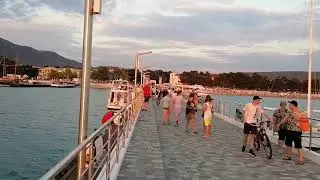 Геленджик. На большом пирсе. Закат в бухте Геленджика