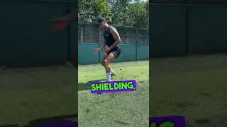 👀 Awareness/ Shielding Drill You NEED To Try 👀 #soccer #drill #football #shorts #footballshorts