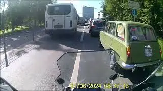Когда обогнал Chevrolet Spark на Stels Flame 200 и он обиделся.