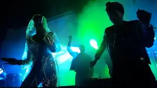 Freak de l'Afrique  - The Vibes (feat Ellputo & Pymenta) official video by Njando