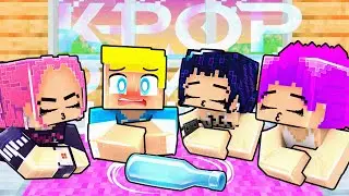 Gira la bottiglia con le K-POP DEMON HUNTERS su Minecraft!