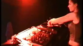 Vibes 2001 januar Metroklub Šaľa Toky Ladida