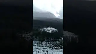 Зима и снег в горах Ай петри.
