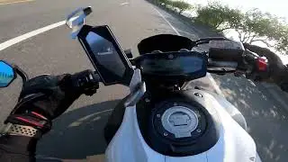 yamaha MT07 fast riding / carry passengers