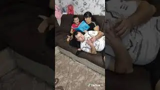 прикол. как сын учит с мамой ❤️стих....😅