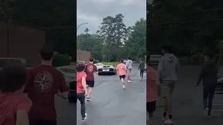 Zombies chasing a Lamborghini Aventador 🧟‍♂️