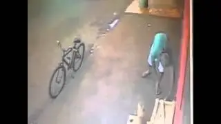 Ladrão lazarento roubou o cachorro!!!!