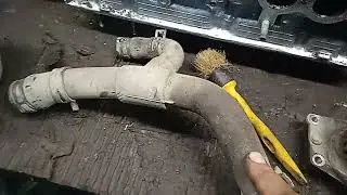 Заклинило Помпу. Chery Very