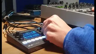 IDM Live Performance on RS7000, Blackbox & Bluebox