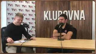 Klubovna s Peterem Frühaufem, asistentem trenéra Mountfieldu HK