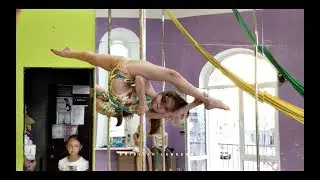 В свои 10 она может все ! Pole sport kids