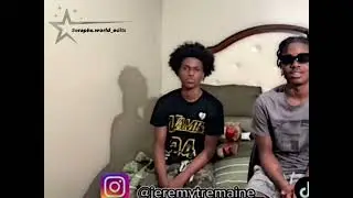 Roman look jealous 😂😂