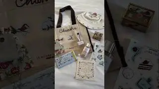 unboxing a gift from urban outfitters 🥀🤎