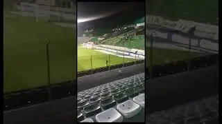Mini Jaconero de olho na arbitragem 👀 
