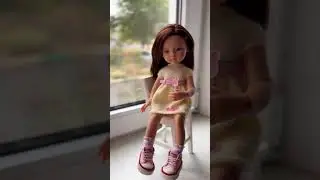 Вязаное платье с вышивкой для кукол Паола Рейна #paolareina #паоларейна