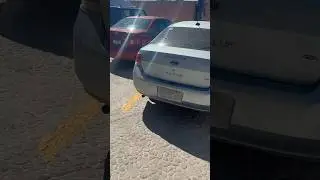 Опять все без номеров. #мексика #авто #автомексика
