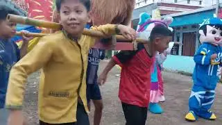 Burok kuningan kostum om rama