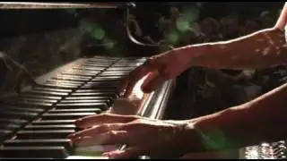 Bobbii Howard  -  Jazz...and all that!  (live at The Berlin Salon)