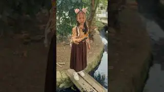 😱Hp Nawal Jatuh ke Selokan 