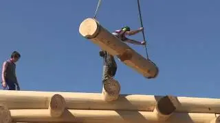 Укладка последнего бревна