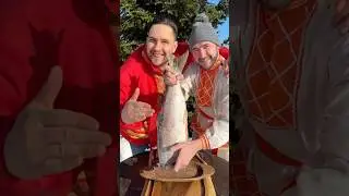 Строганину из красной или из белой?