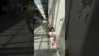 Dad and daughter repeat after mom😅