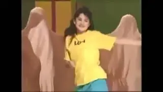 Luci from Barney In Concert (1991) dancing to 