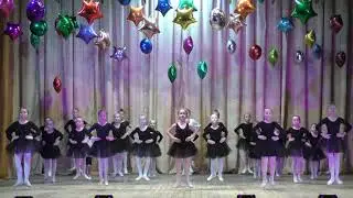 Малыши открывают фестиваль "Танцевальная планета-2019"