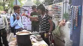 Indian famous tea maker | Celebrity Chai Wala of India | Indian Street Food