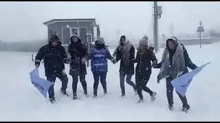 Kar altında halay