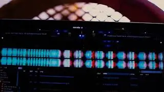 Zedd & Griff - Inside Out (sd gloria remix) visualizer