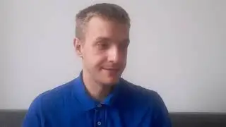 Обычное разговорное видео на кухне.