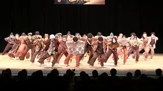 Japanese waacking dance team 