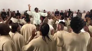 Sia - Elastic Heart / Versão Gospel