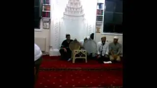 Şeyh raşid camii ilahi grubu