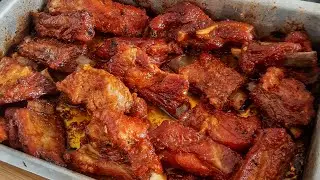 COSTELINHA DE PORCO ASSADA NO  FORNO