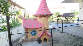 Домик Кроликов из бетона, домик из артбетона, сказочный домик.