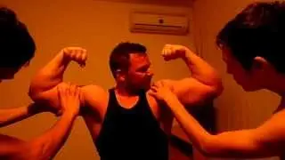 Gabriel MuscleDominus-Being muscleworshipped by two skinny guys
