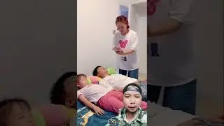 Papa Dan Adek ketahuan Mama Mainan HP !!! 