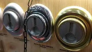 Броненакладки Mottura з захистом ключового отвору.