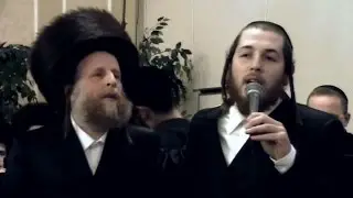 Zishy Green & Brothers Perform at Sisters Wedding