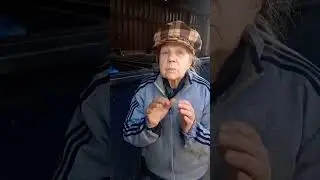 Бабушке не хватает😢  средств на еду.Помощь бабушке 5536913867690154 ТИНЬКОФФ