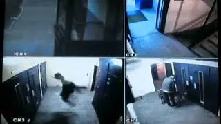 Jumpstyle in security-camera 15.3.2013.