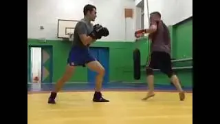 Спаринг на тренеровке,спорт наша жизнь.