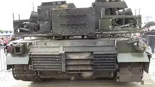 Американская штурмовая инженерная машина М1150. Выставка трофеев СВО. Поклонная гора.
