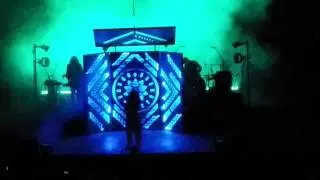 Lorde asks for "lights" before singing Ribs - 10/10/2014 SDSU Open Air Theater
