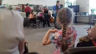 Таганрогский вокал Великолепной певицы