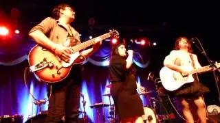 Bonnie Montgomery ft Beth Ditto - Honky Tonk Angels (Kitty Wells cover)