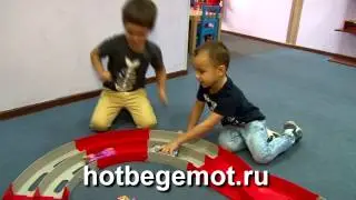 Игрушки для мальчиков - машинки Scan2Go (Скан Ту Гоу).Быстрые и мощные!